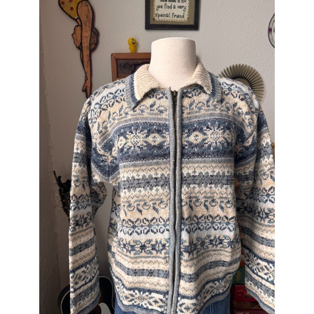 Keirloom Collectibles Blue Sweater